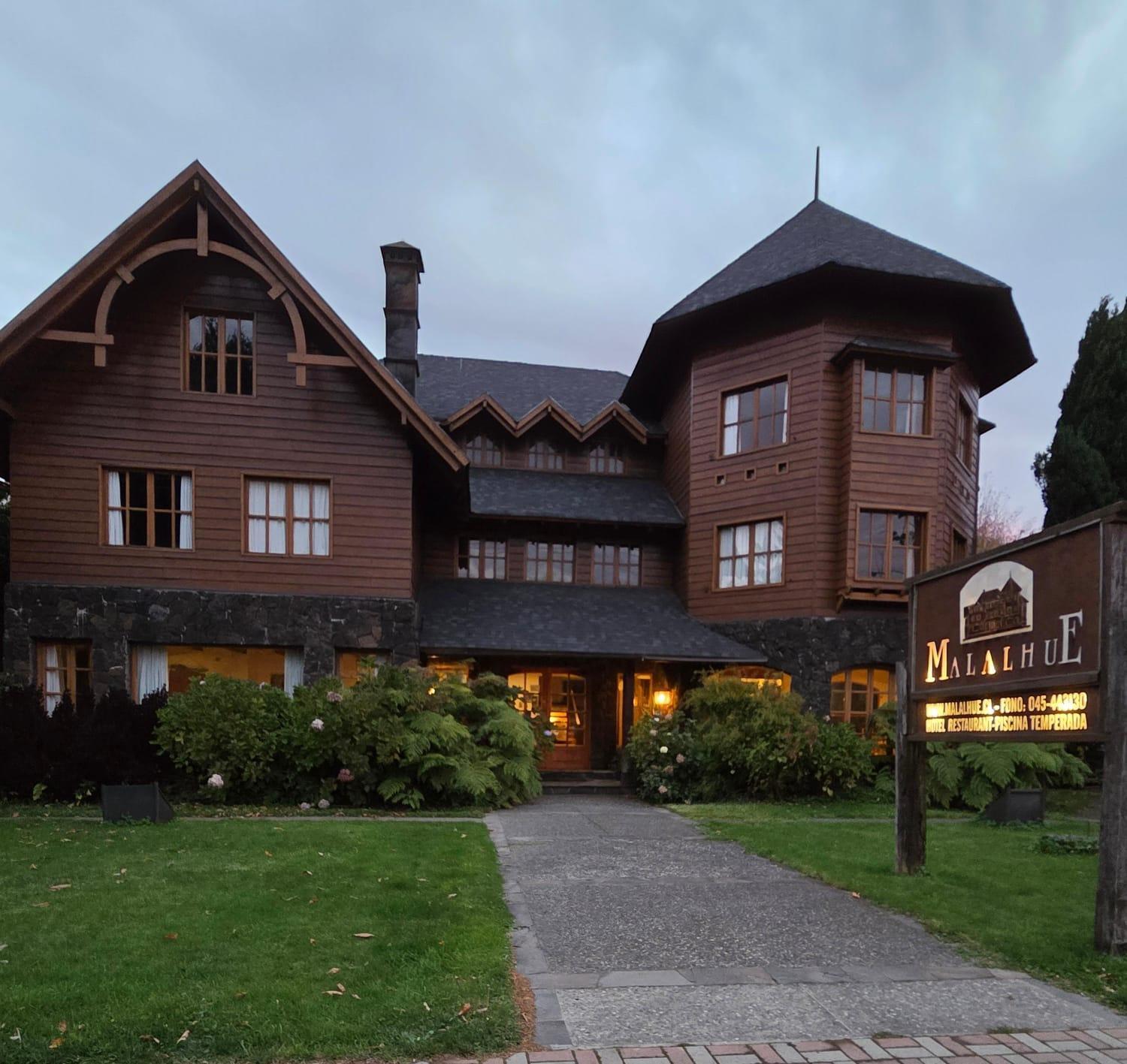 Hotel Malalhue Pucón Exteriör bild